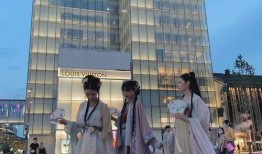 吃瓜群众汉服长春,吃瓜群众眼中的传统服饰魅力