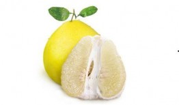 剥柚子吃瓜,解锁夏日清新美味之旅