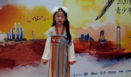 吃瓜大赛广播词