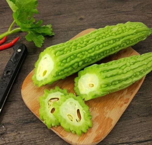 富贵吃瓜人,吃瓜笑谈世间百态